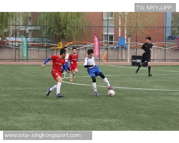 旧宫足球培训助力青少年成长提升技能与团队合作精神